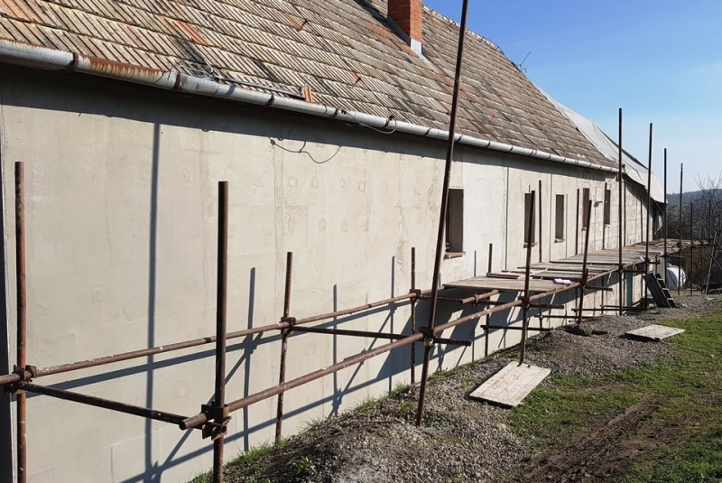  Kamenný dom - Brhlovce