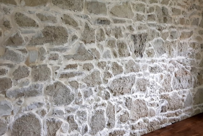  Kamenný dom - Brhlovce